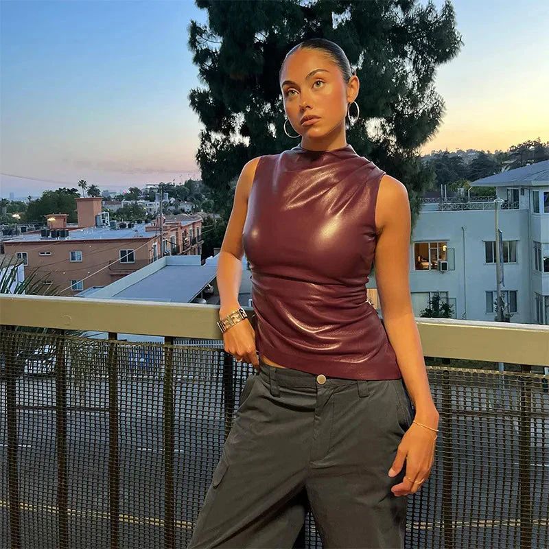 Mouwloze vegan leren top – Elegante look met moderne edge