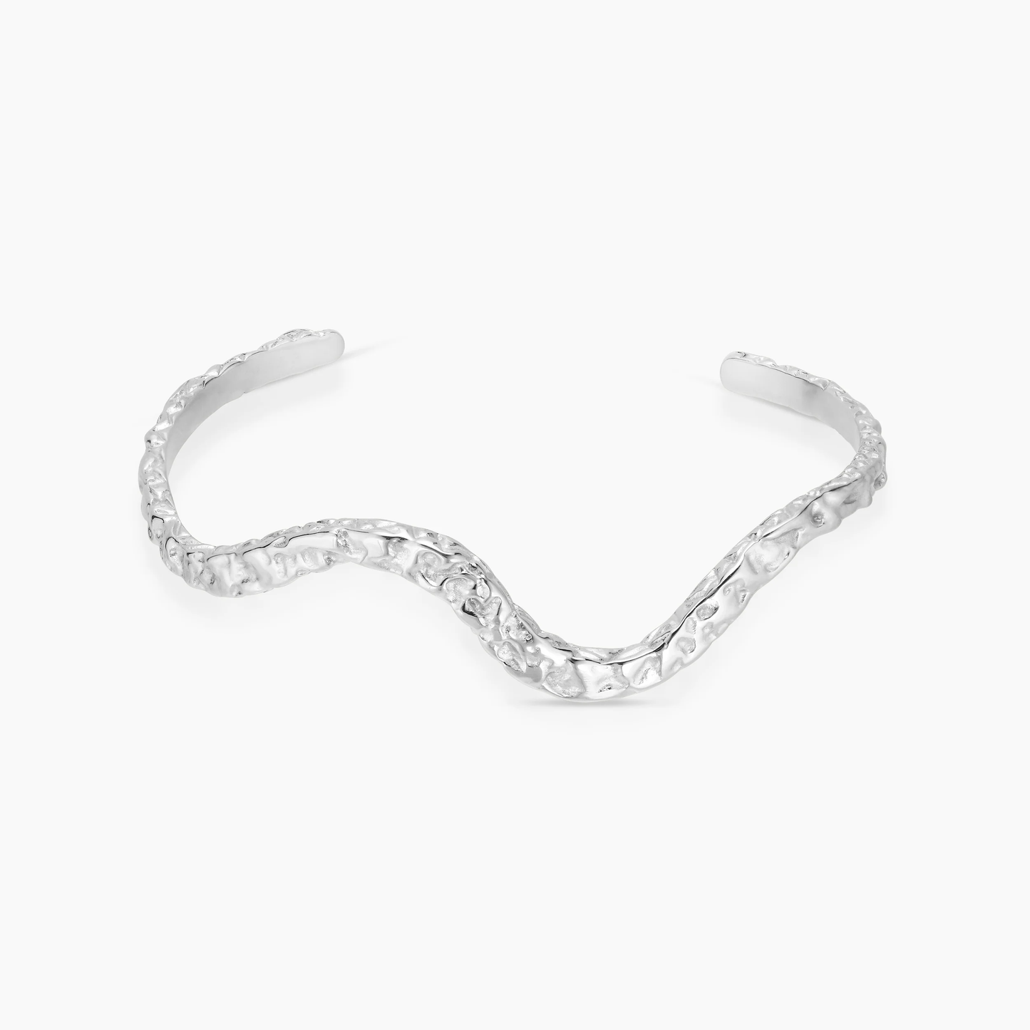 Dames armband – Open cuff met onregelmatige structuur en golvende vorm