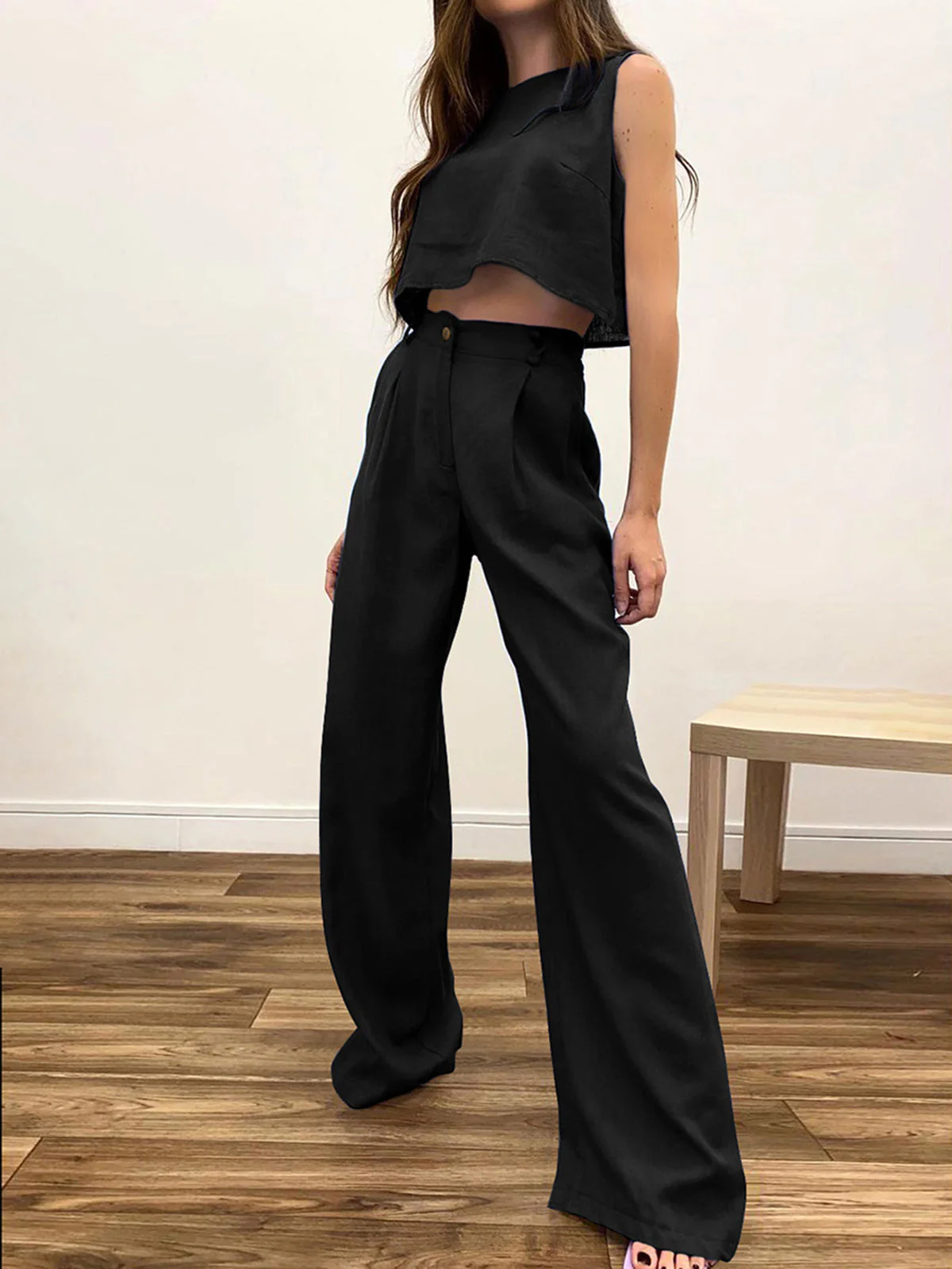 Tweedelige dames set – Mouwloze cropped top en wijde pantalon