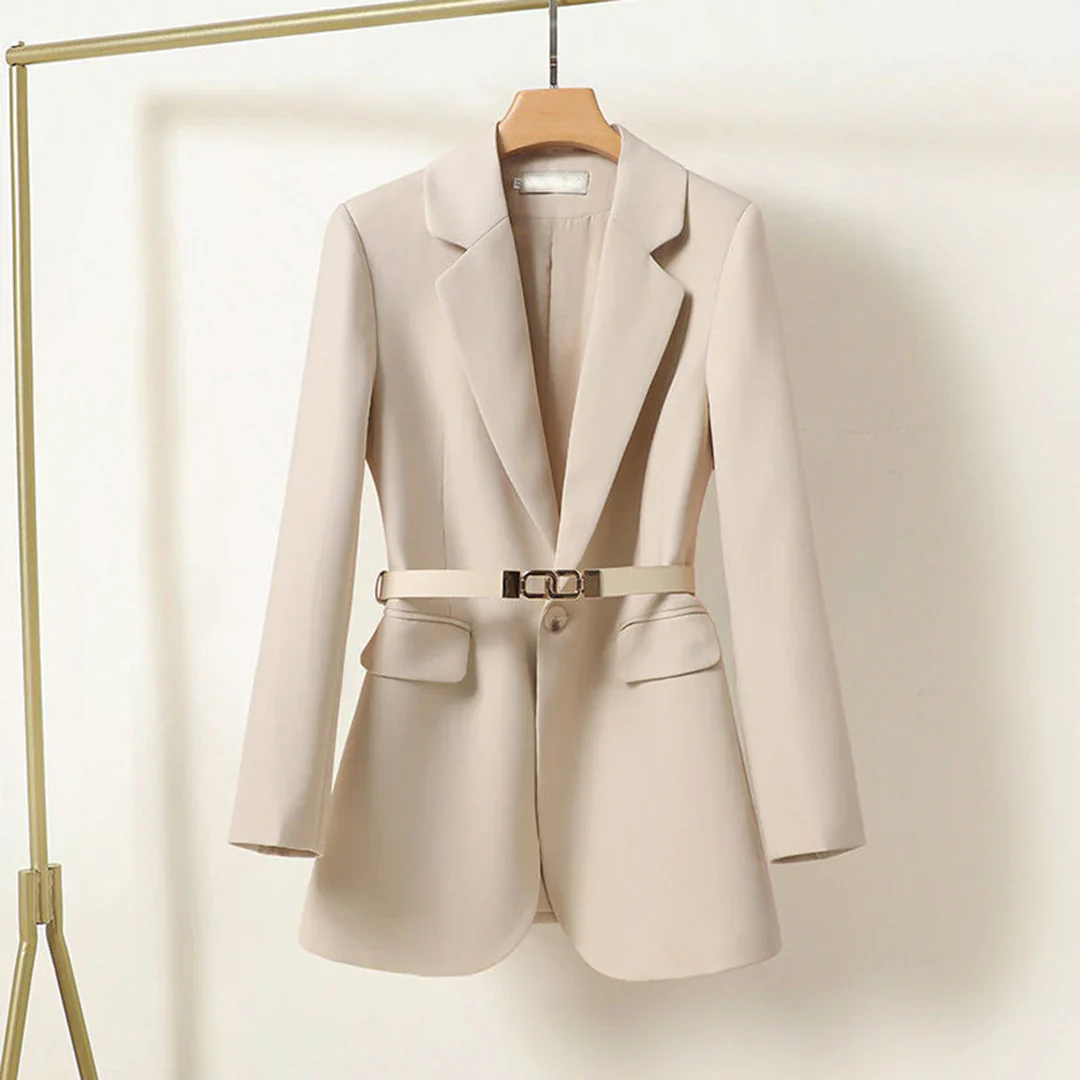 Damesblazer met ceintuur – Getailleerd model met reverskraag