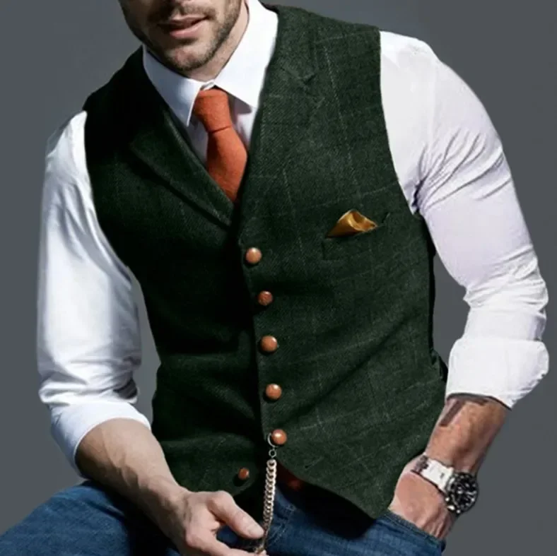 Herenvest met klassieke knoopsluiting – Formele look met borstzakdetail
