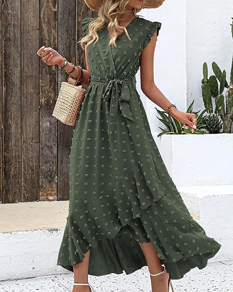 Maxi-jurk met structuurstof en ruches – Elegante zomerjurk met V-hals en strikceintuur