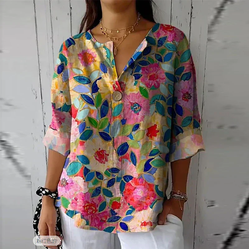 Damesblouse met bloemenprint – Losvallend model en V-hals met knoop