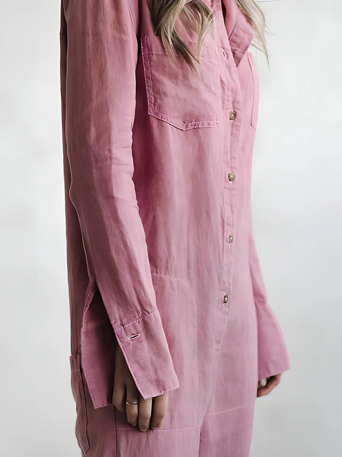 Dames Jumpsuit – Losvallend Pak met Knoopsluiting en Lange Mouwen