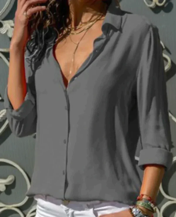 Vera – Klassieke Blouse met Knoopsluiting