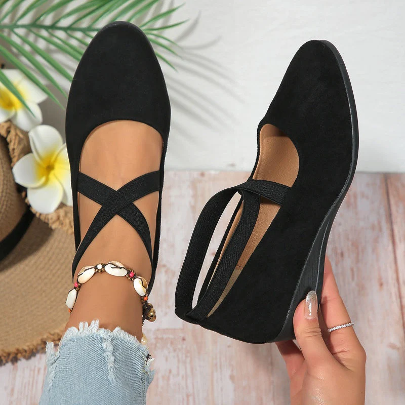 Dames instapschoenen met kruisband – Suède-look ballerina’s met sleehak