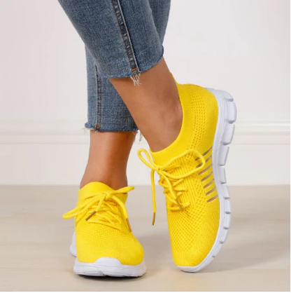Dames sneakers met mesh bovenwerk – Lichtgewicht sportschoenen met vetersluiting