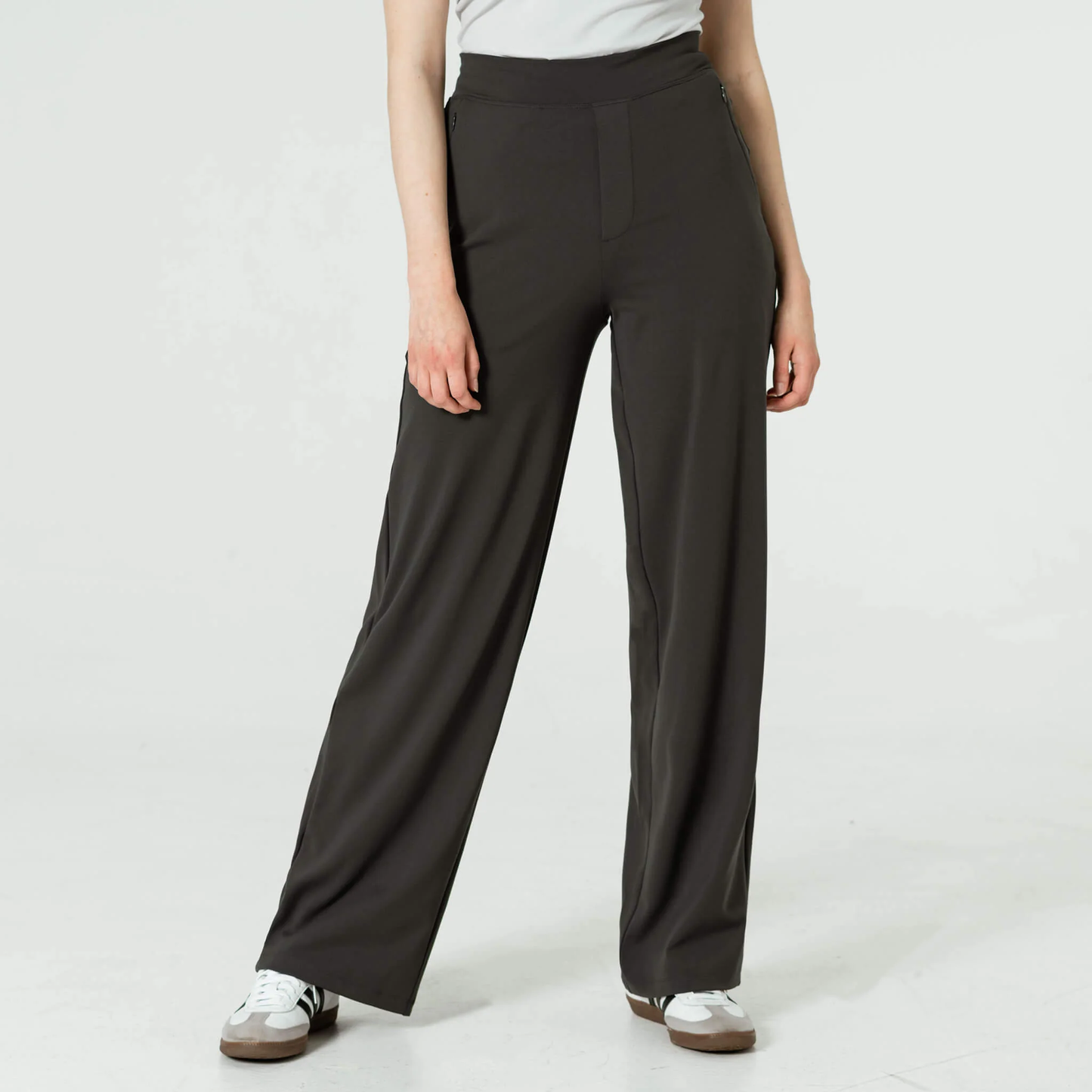 High-Waist Pantalon met Wijde Pijpen – Elastische Tailleband