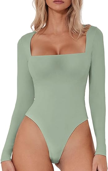 Dames bodysuit met lange mouwen – Vierkante hals en hoge uitsnijding