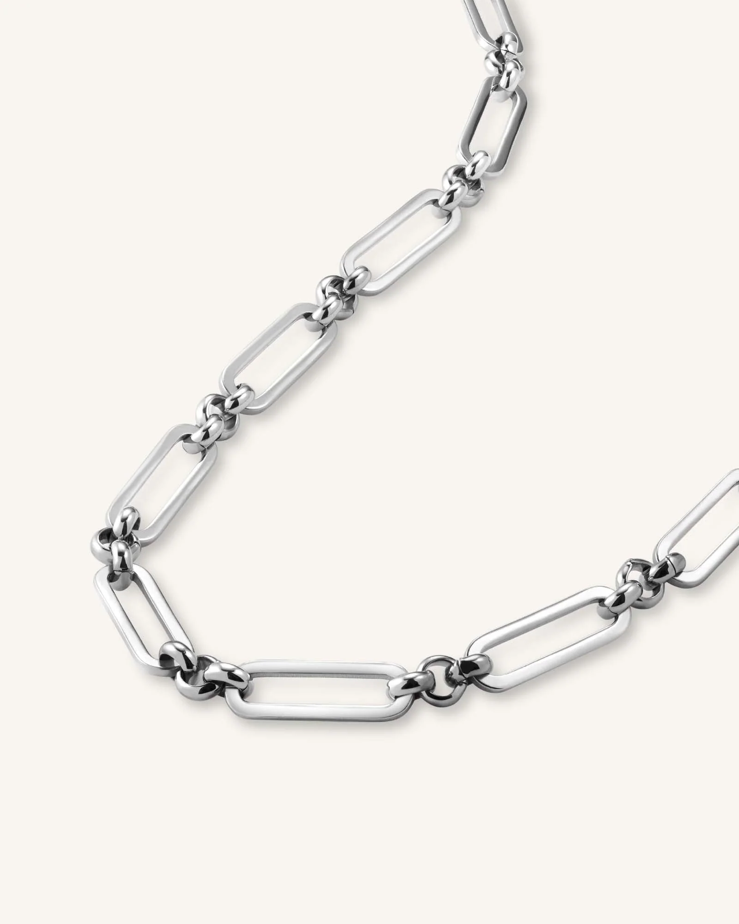 Dames Ketting – Fijne Ketting met Ovale Schakels in Zilverlook