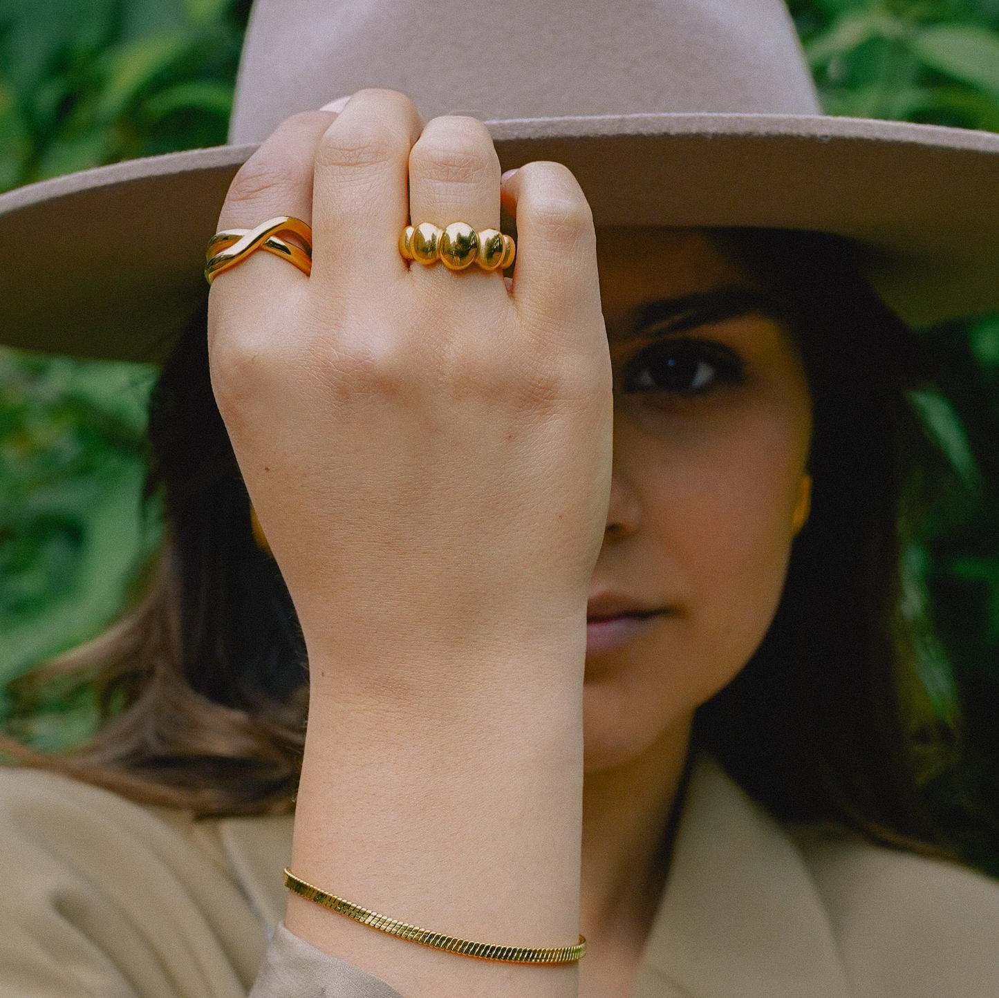 Dames Ring – Volronde Segmentstructuur