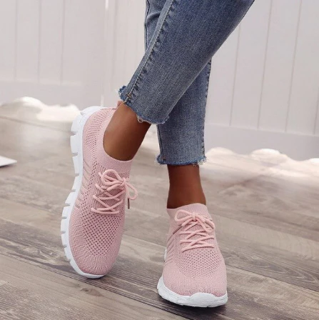 Dames sneakers met mesh bovenwerk – Lichtgewicht sportschoenen met vetersluiting