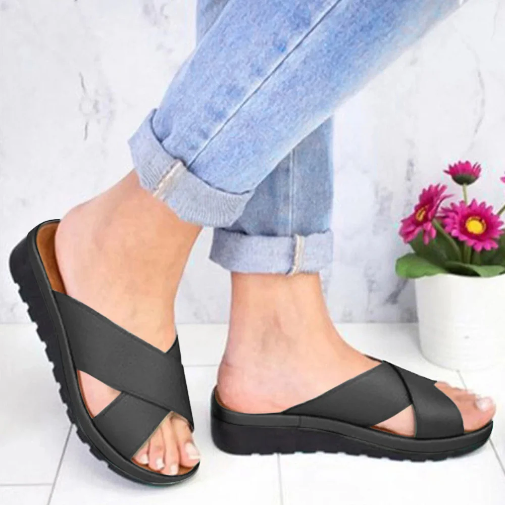 Dames Instapsandalen – Zwarte Kruisband Slippers met Dempende Zool