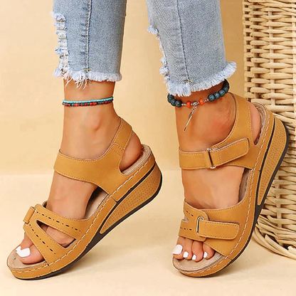 Dames Sandalen met Klittenbandsluiting – Verhoogd Comfort en Stevigheid
