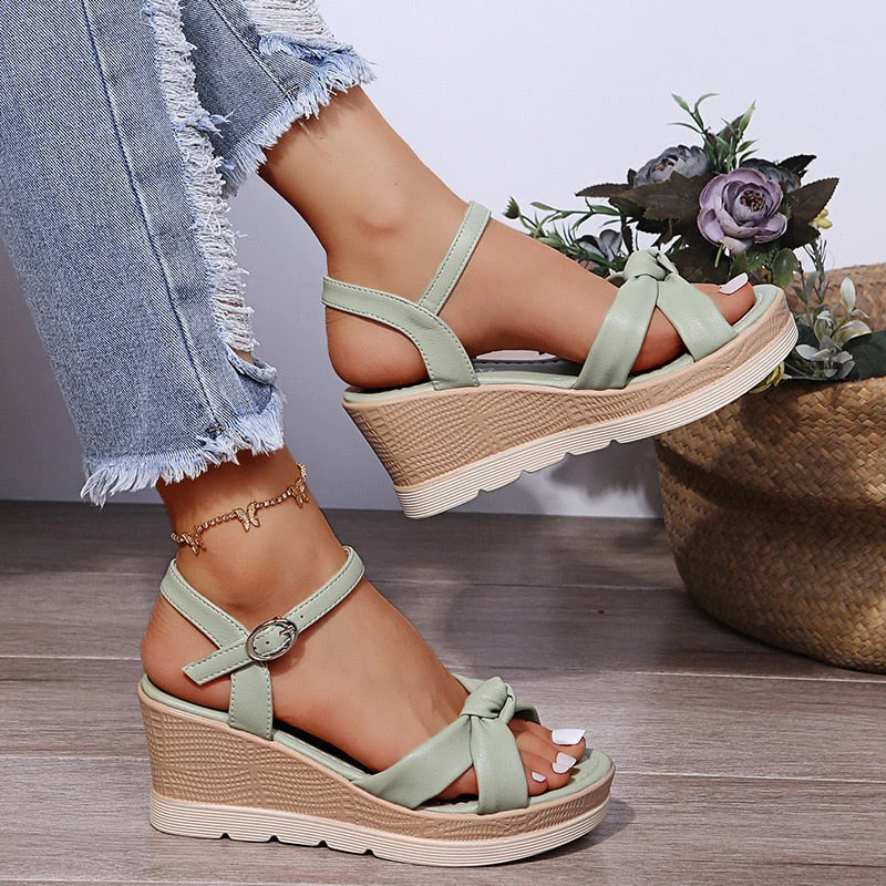 Dames Sleehak Sandalen met Gespsluiting – Elegant en Lichtgewicht Ontwerp