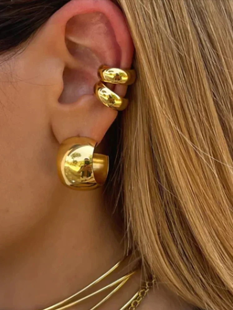 Dames oorringen en ear cuffs set – Volumineuze glanzende oorbellen zonder gaatjes
