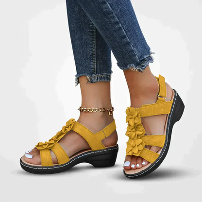 Vrouwen Sandalen - Bloemendetail - Klittenbandsluiting - Verhoogde Zool