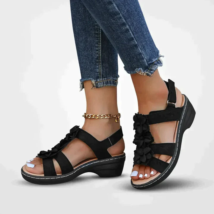 Vrouwen Sandalen - Bloemendetail - Klittenbandsluiting - Verhoogde Zool