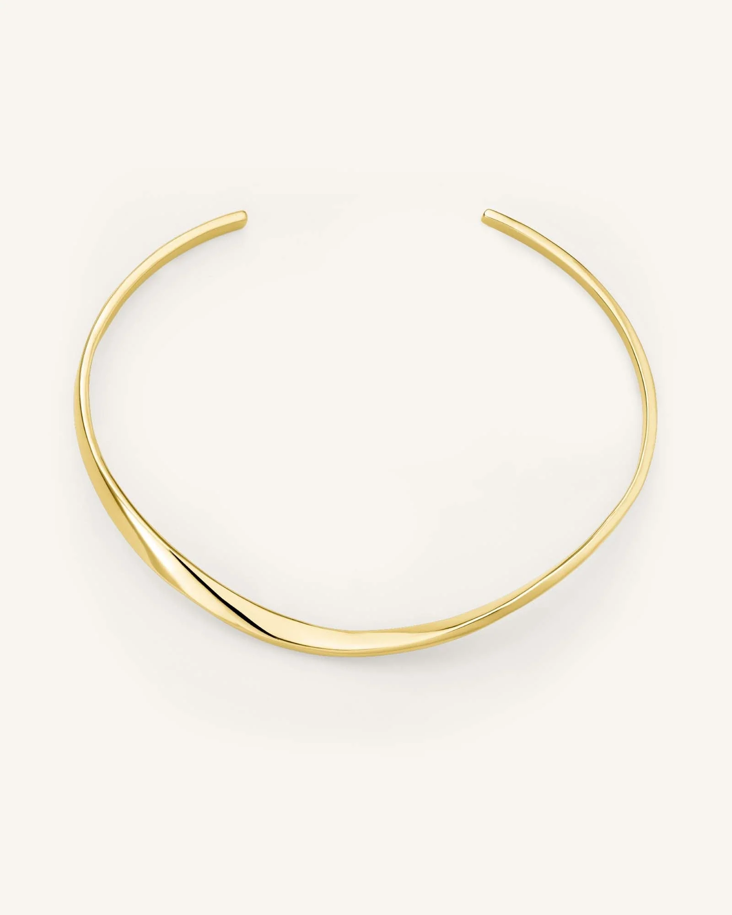 Dames bangle armband – Open armband met gedraaide vormgeving