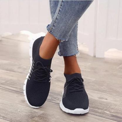 Dames sneakers met mesh bovenwerk – Lichtgewicht sportschoenen met vetersluiting