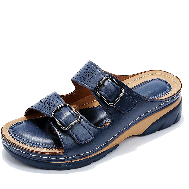 Sandalen – Instapmodel met verstelbare gespen en geperforeerd detail