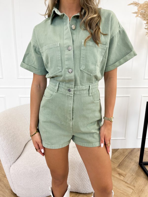 Dames Playsuit – Korte Mouwen en Opgestikte Zakken met Drukknoopsluiting