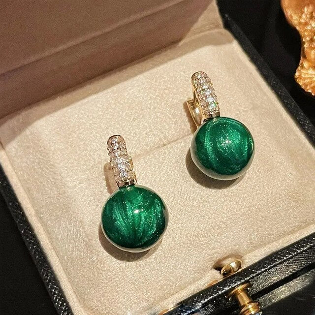 Dames Oorbellen – Glanzende Groene Steen met Zirkonia Afwerking