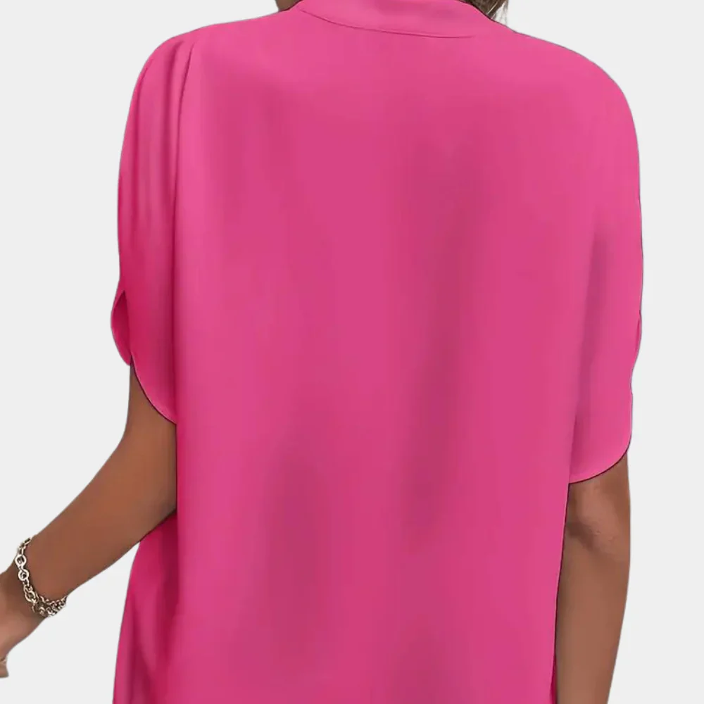 Blouse met V-hals en Korte Mouwen – Minimalistische Elegantie voor Elke Dag