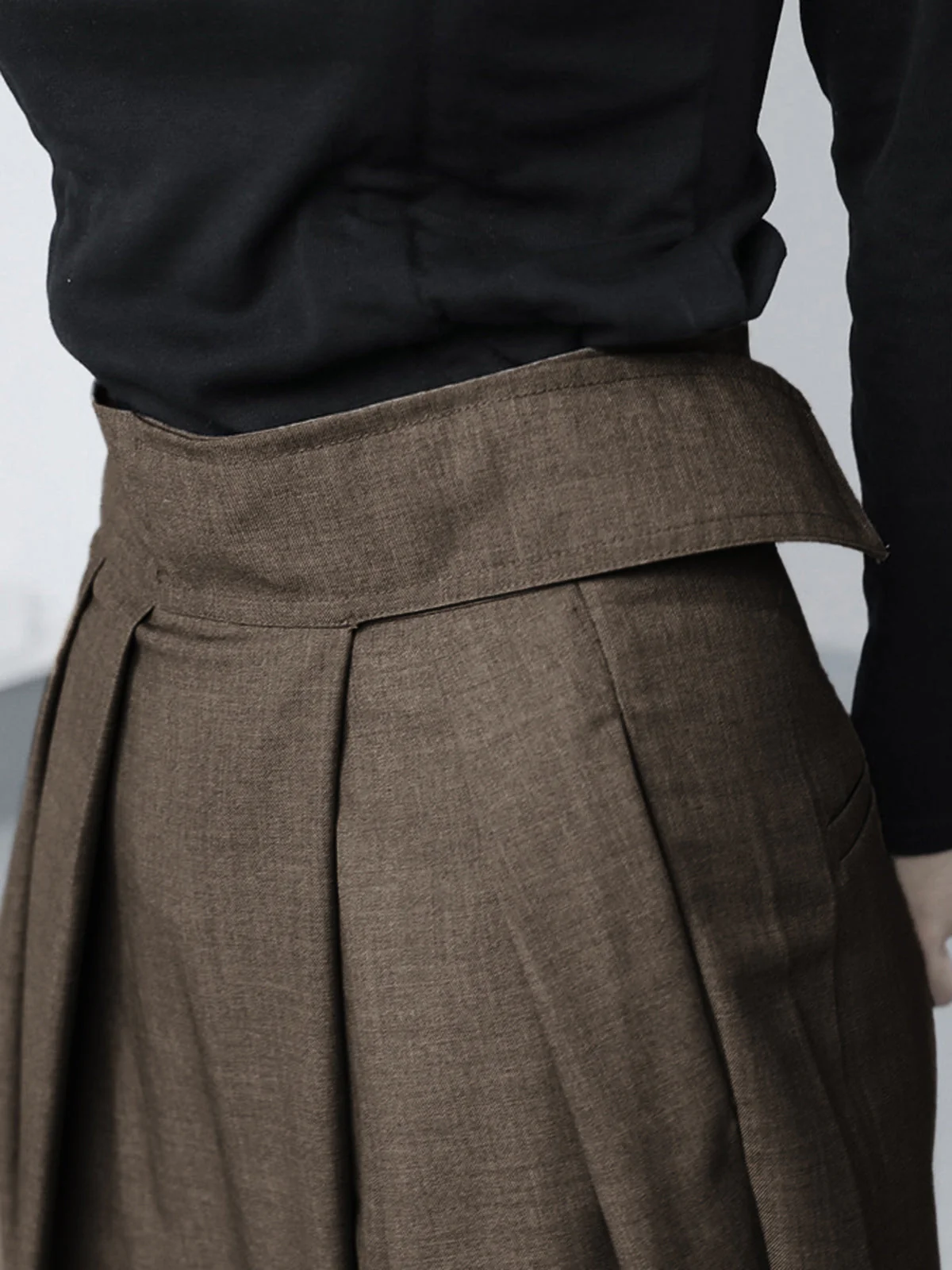 High-waist plooibroek voor dames – Wijde pijpen met relaxte pasvorm
