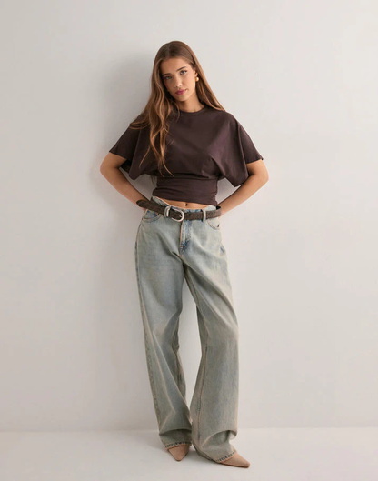 Tailored stretch T-shirt – Sculpted casual essential