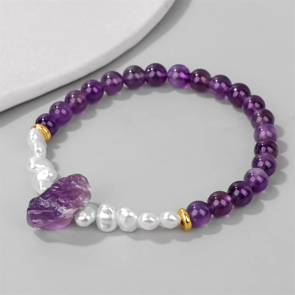 Dames Armband – Elastische Armband met Kruisvormige Natuursteen en Parelaccenten