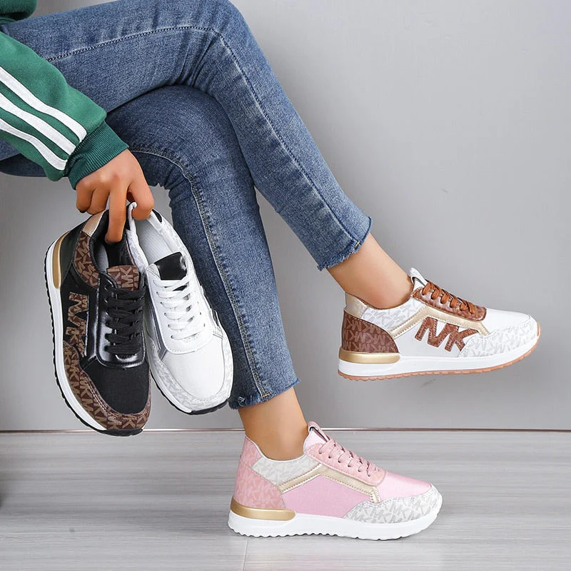 Dames Sneakers – Sportieve Lage Schoenen met Contrasterende MK-Print