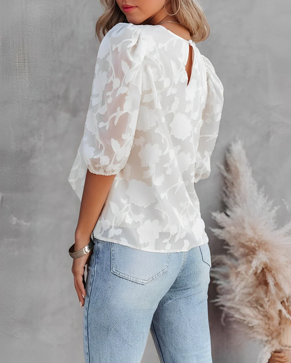 Dames Blouse – Semi Transparant Design met Puff Mouwen en Bloemenreliëf