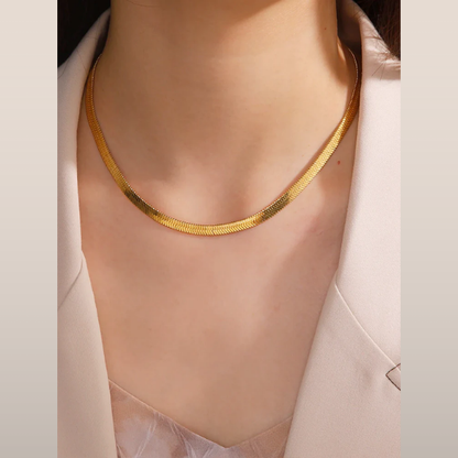 Dames ketting met platte slangenschakel – Verstelbare ketting met 18K coating