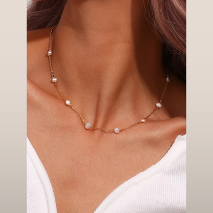 Dames ketting met zoetwaterparels – Fijne schakelketting met onregelmatige parels