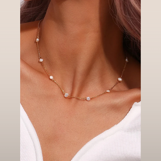 Dames ketting met zoetwaterparels – Fijne schakelketting met onregelmatige parels