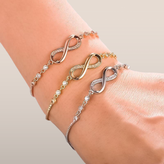 Dames Armband – Infinity Design met Strassdetails
