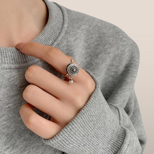 Dames Ring – Verstelbare Mantra Ring met Gravure en Hanger
