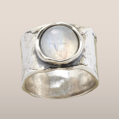Dames Ring – Brede Band met Maansteen