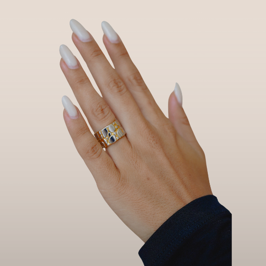 Dames Ring – Organische Emaille Compositie