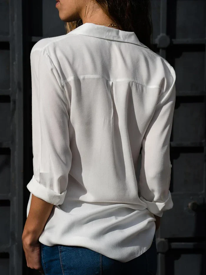Elara – Satijnlook Blouse met Lange Mouwen