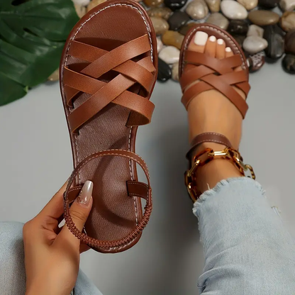 Lina – Sandalen met Gekruiste Bandjes en Elastische Enkelband