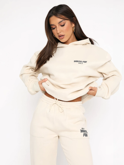 Lynn – Oversized Hoodie met Geborduurd Detail